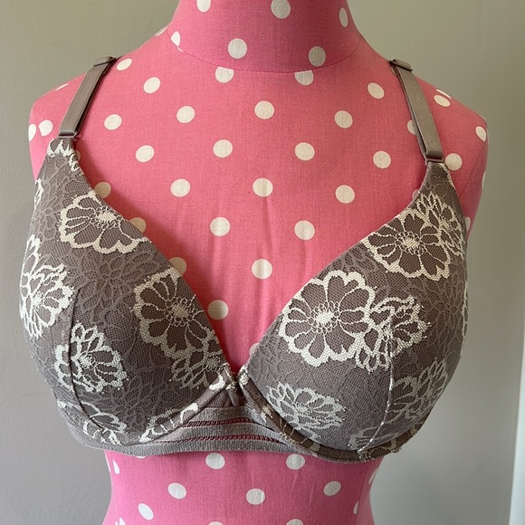 PINK Victoria's Secret Other - PINK VICTORIA SECRETS LACE BRA
